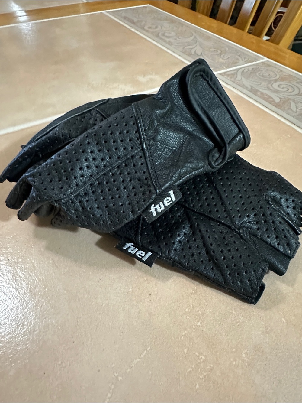 Fuel Men's Black Perforated Half-Finger Driving Gloves